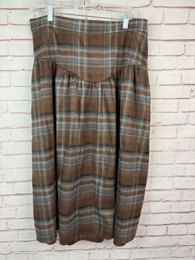 Universal Thread Brown Plaid Elastic Waist Skirt